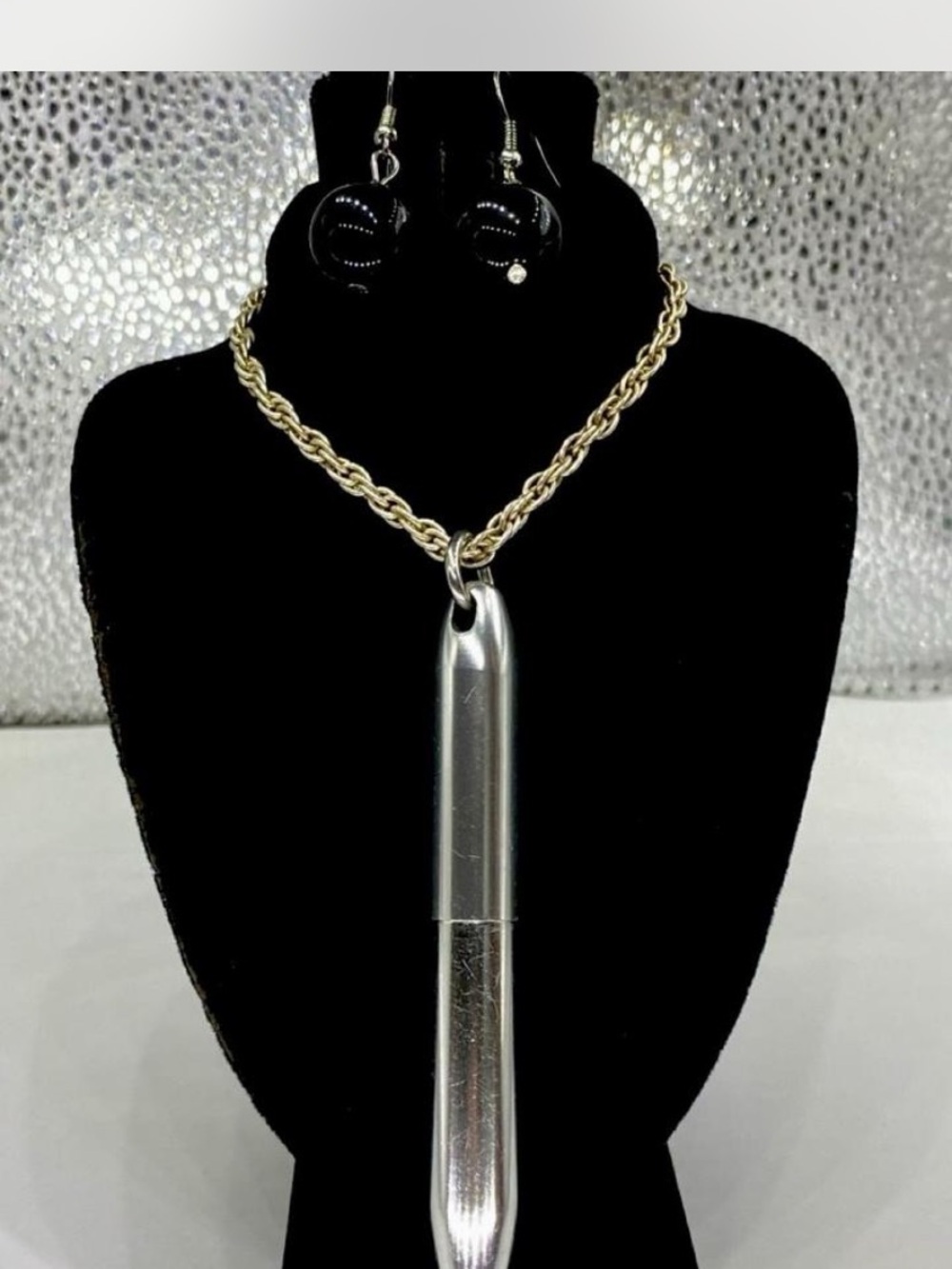 Ladies *** Liplush “ gloss* Pendant “ Necklace / Earrings / Bracelet *^* 
Custom